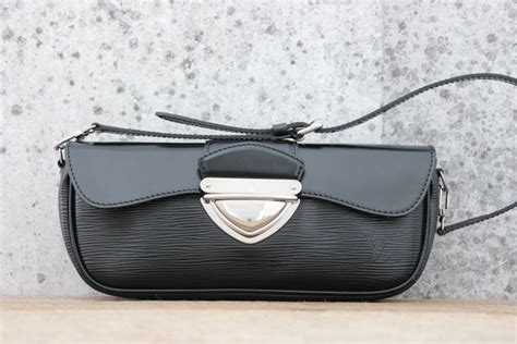 louis vuitton epi leather montaigne.